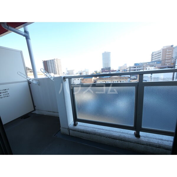 14/27 バルコニー