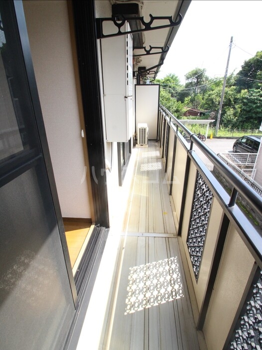 19/28 バルコニー