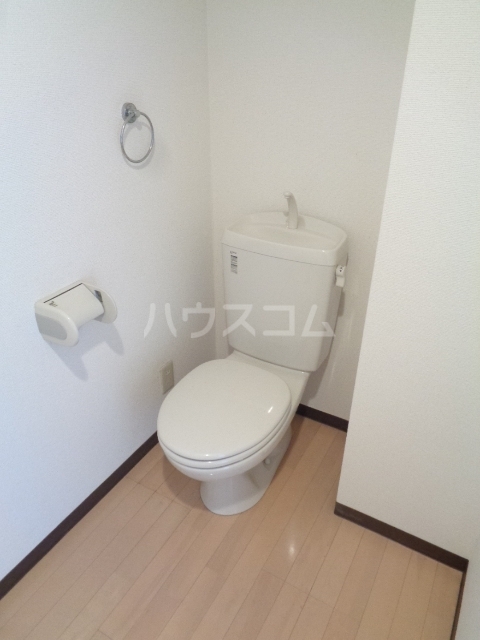 16/30 トイレ