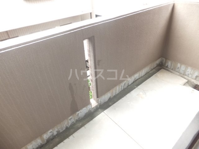 13/23 バルコニー