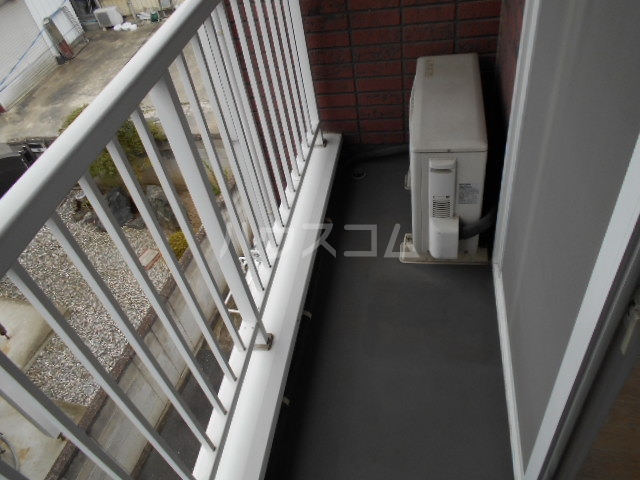 20/28 バルコニー