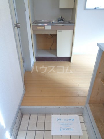 14/30 玄関