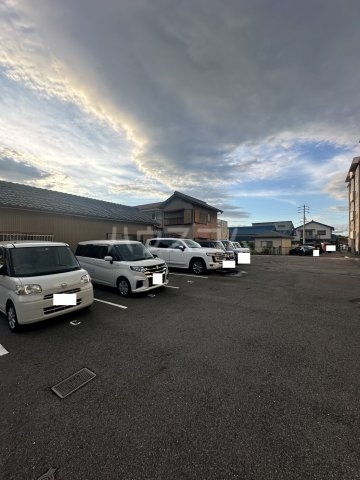 2/11 駐車場