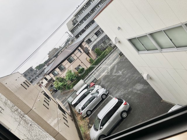 29/30 エントランス