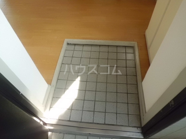 14/30 玄関