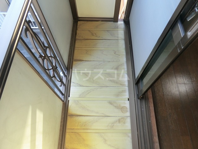 14/23 バルコニー