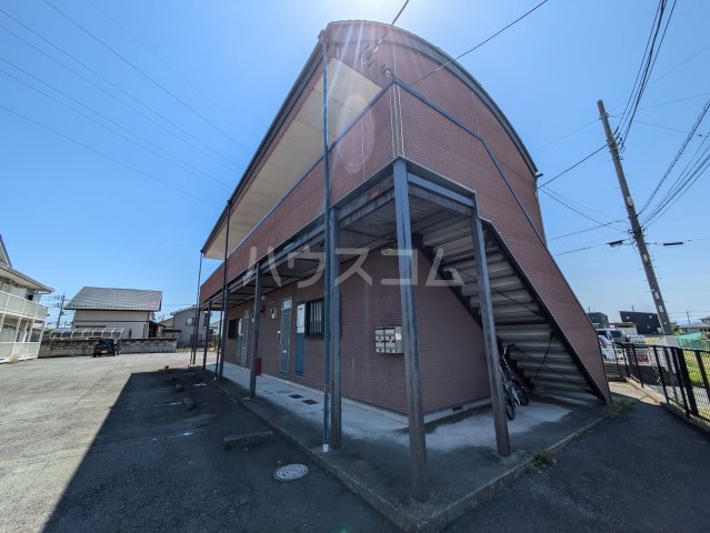 21/23 エントランス