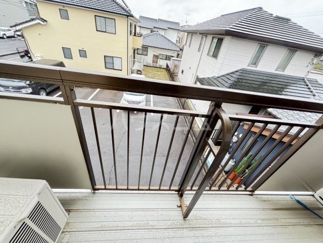 13/18 バルコニー