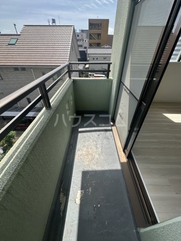 17/29 バルコニー