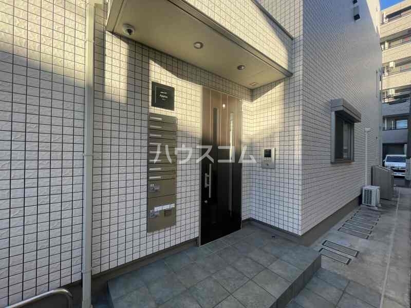 19/24 エントランス