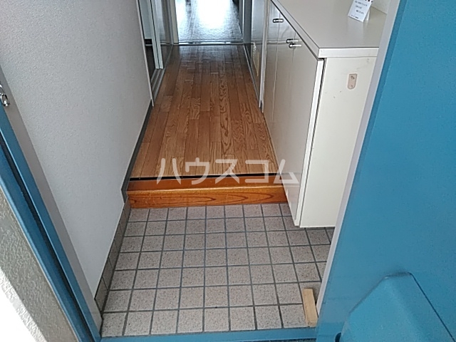 13/30 玄関