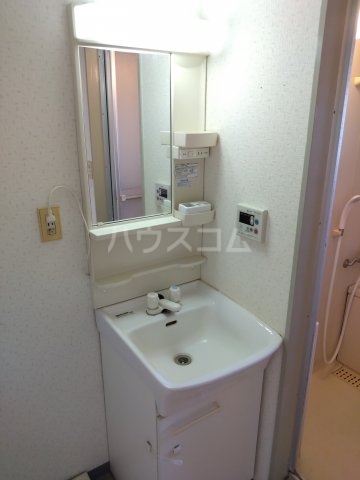 17/30 洗面