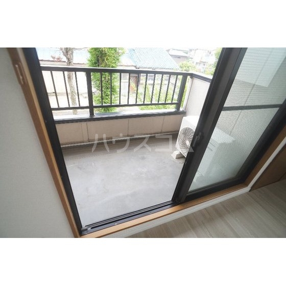 17/27 バルコニー