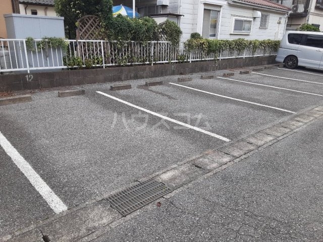 21/30 駐車場