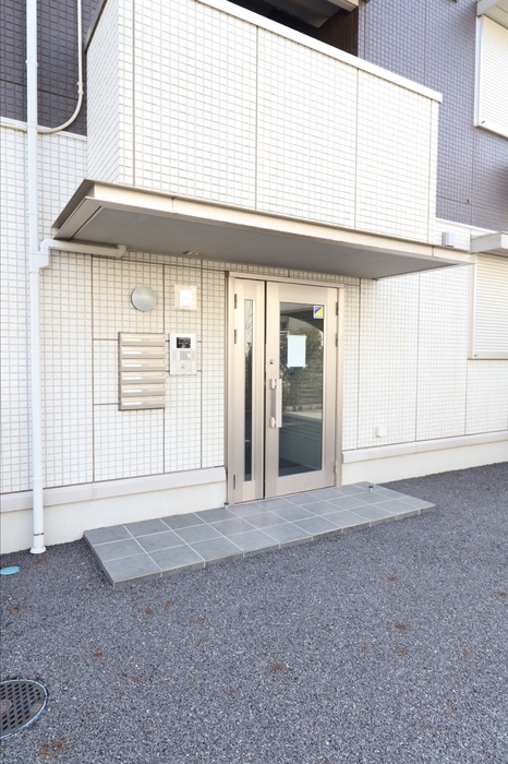 18/29 エントランス