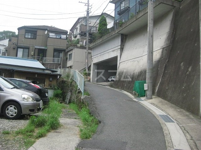 22/28 駐車場