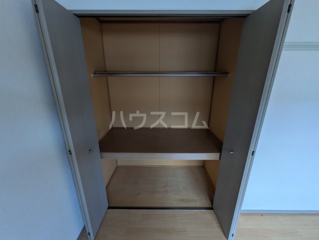 14/30 寝室