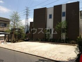 16/23 駐車場