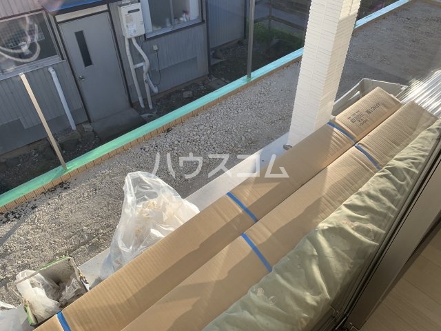 21/27 バルコニー