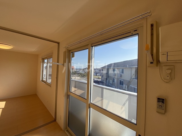 20/30 バルコニー