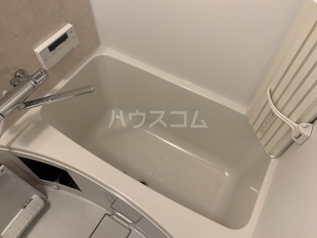 16/30 浴室