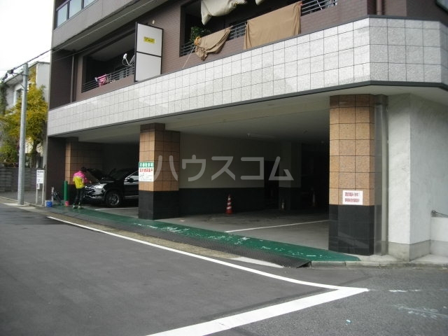 3/11 駐車場