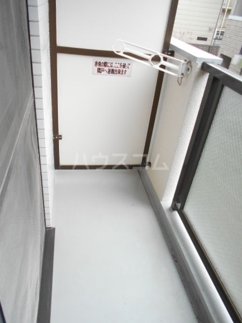 19/30 バルコニー