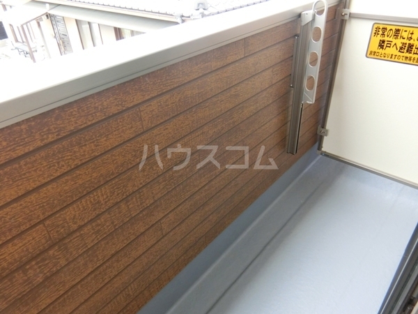 18/27 バルコニー