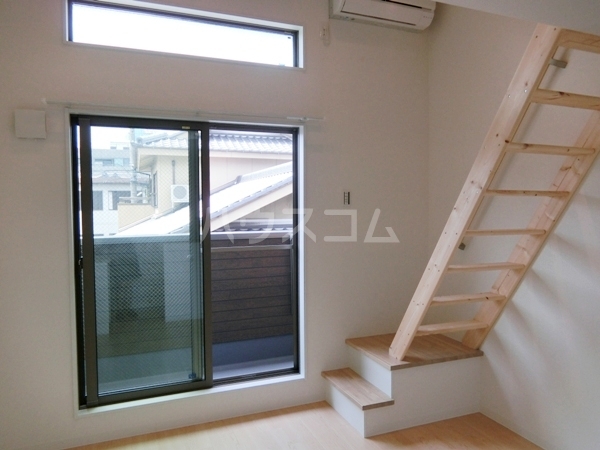 17/27 バルコニー