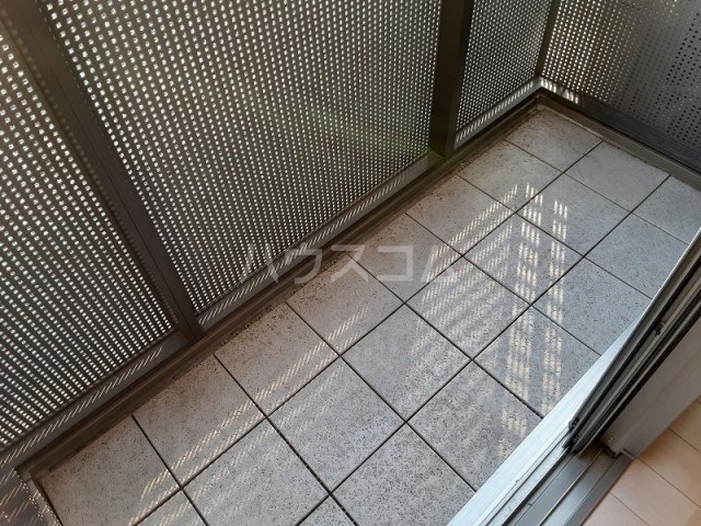 19/30 バルコニー