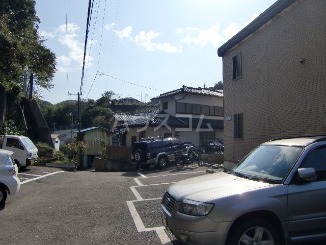 23/24 駐車場