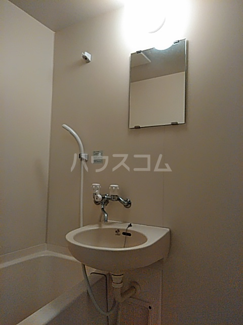 17/30 洗面