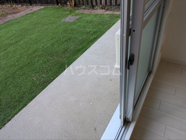 19/30 バルコニー