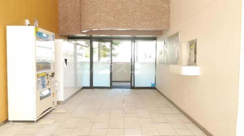 14/24 エントランス