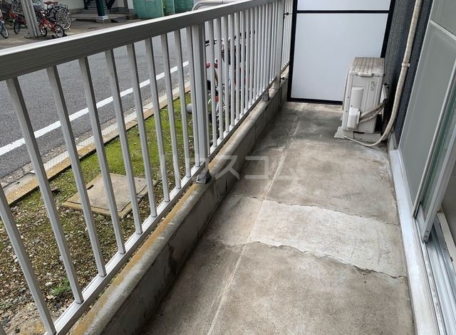 16/25 バルコニー