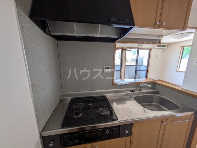 16/27 キッチン