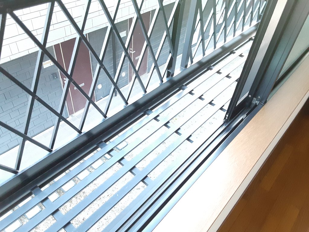 13/21 バルコニー