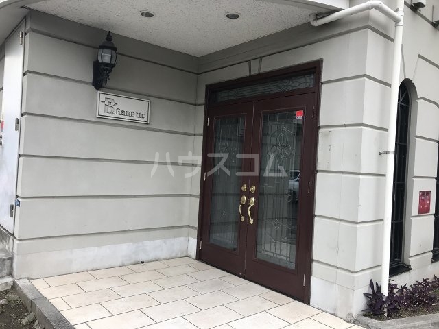 21/29 エントランス