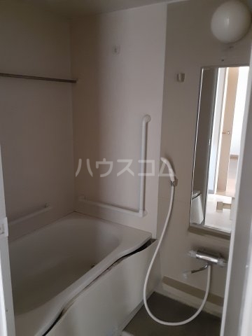 17/30 浴室