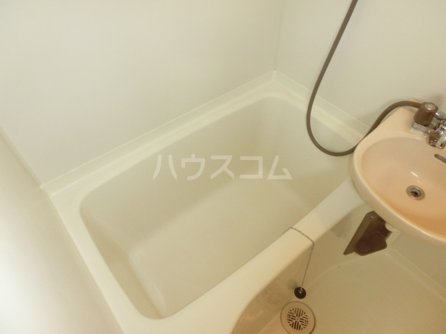 14/30 浴室