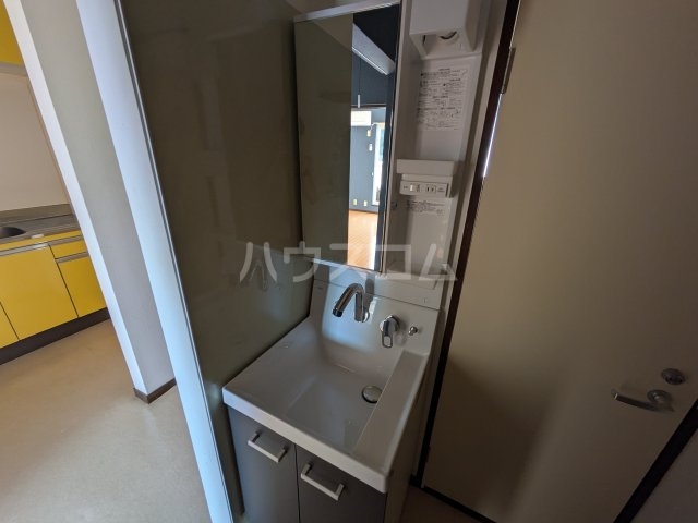 18/30 洗面