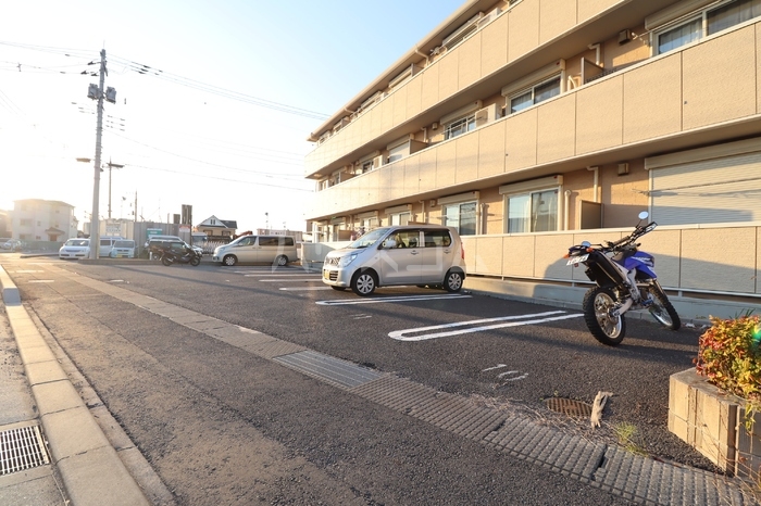 17/26 駐車場
