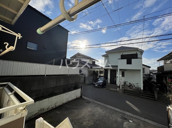 2/7 駐車場