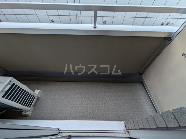 13/27 バルコニー