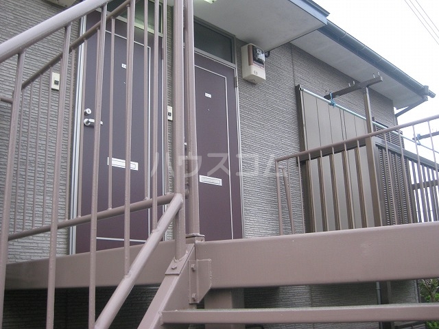 20/28 エントランス