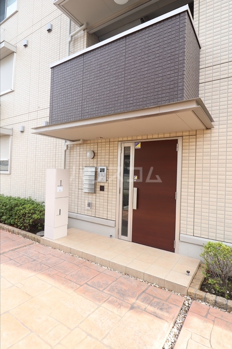 15/25 エントランス