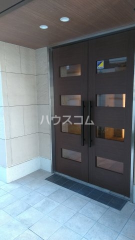 17/21 エントランス