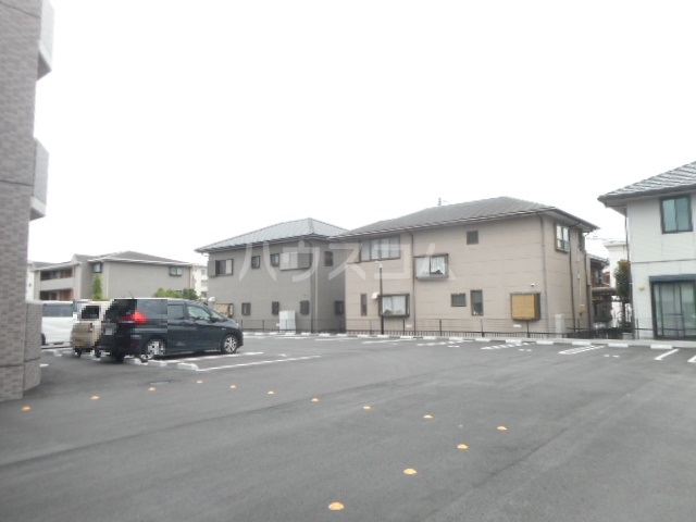 15/19 駐車場