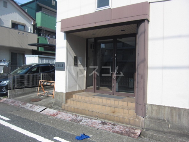 2/11 エントランス