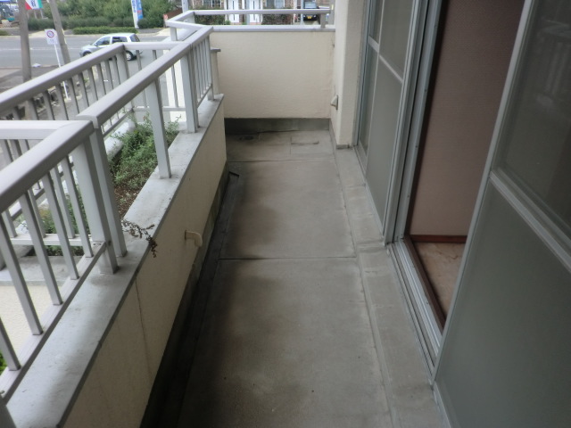17/28 バルコニー